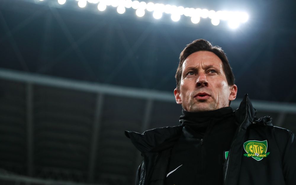 关于新帅首秀：法国联赛谁能称霸的信息