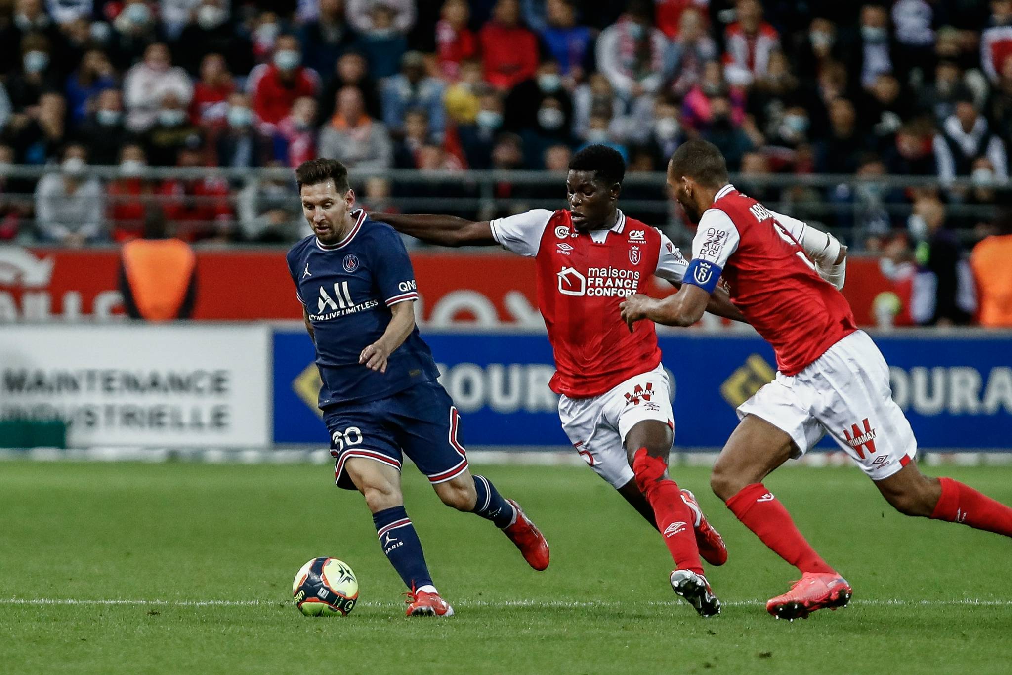 法甲联赛战绩出炉,各队实力对比 法甲联赛战绩出炉,各队实力对比