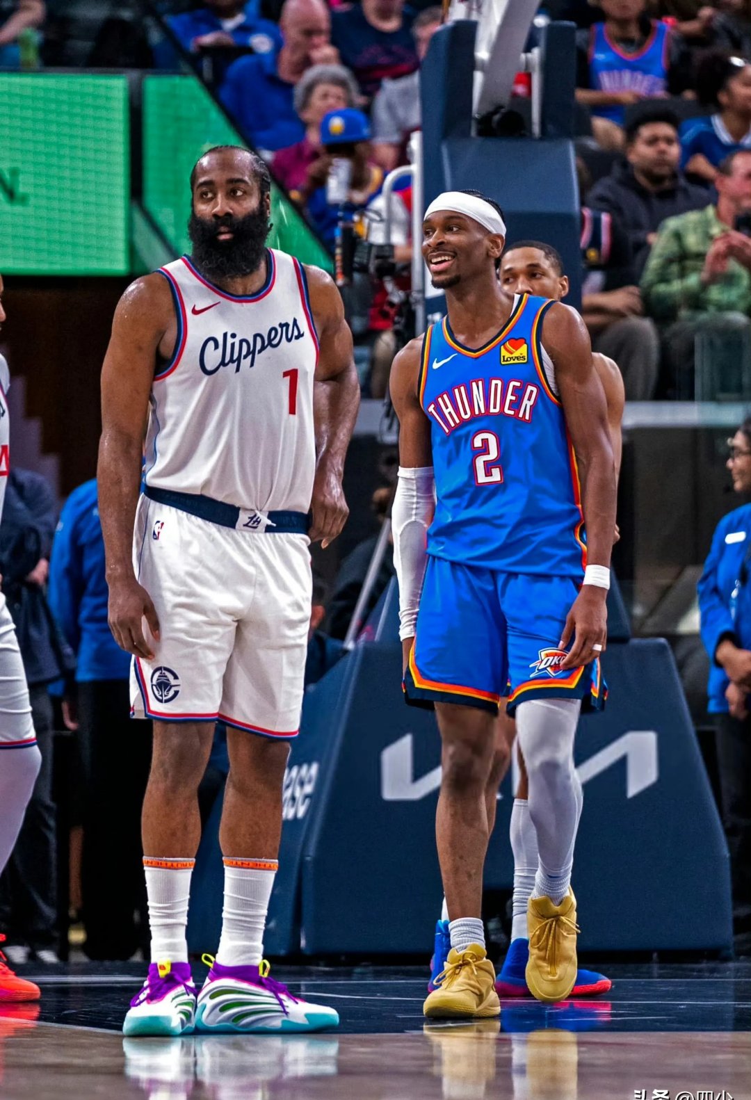 爱游戏官方入口-火箭再胜灰熊，哈登火力全开成为全队得分王