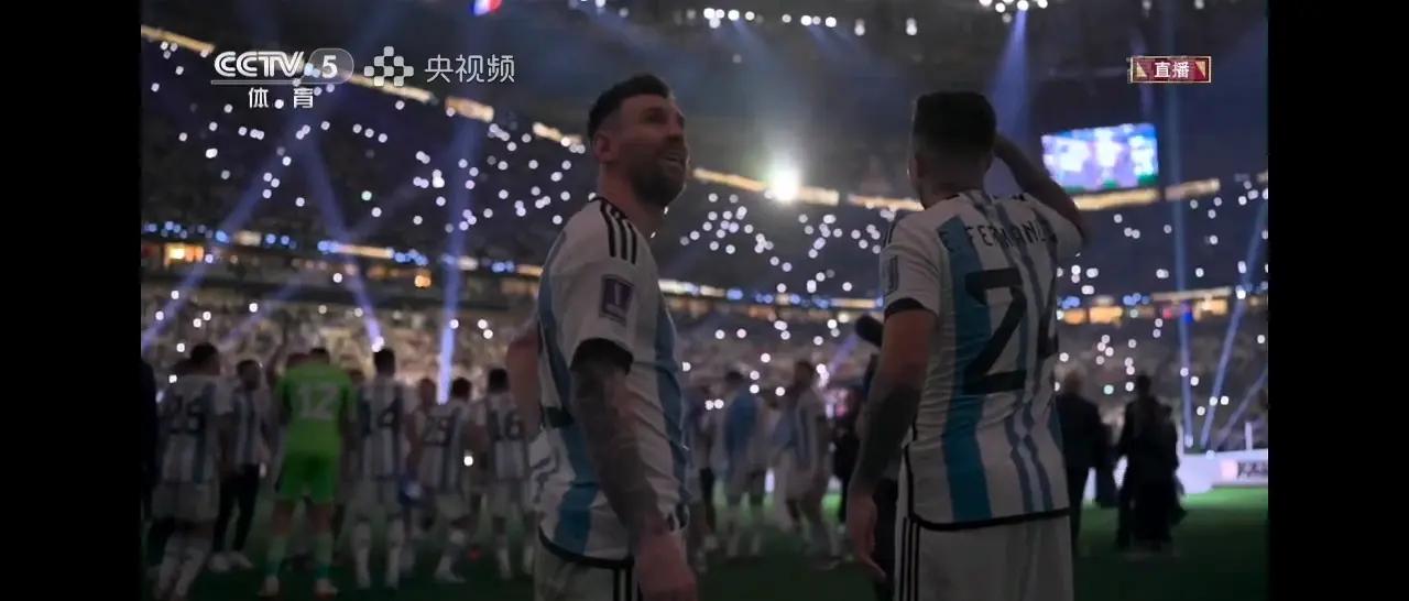 阿根廷运动员登上领奖台,荣耀返乡 阿根廷运动员登上领奖台,荣耀返乡