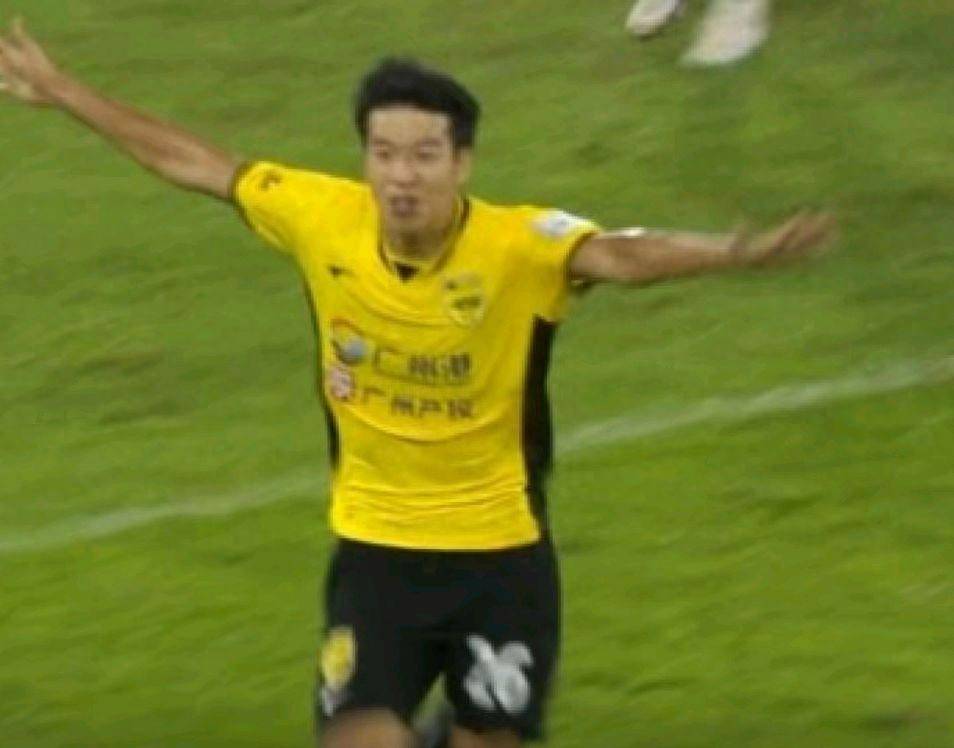 轮到了亚洲足球巨人们的表现,谁会挺进下一轮? 轮到了亚洲足球巨人们的表现,谁会挺进下一轮?