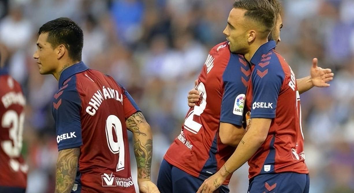 塞维利亚客场大举反攻,取得口碑胜利 塞维利亚客场大举反攻,取得口碑胜利