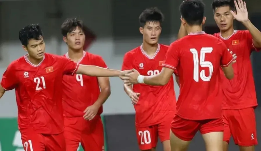 爱游戏网页版入口-甘肃队在激战中全力以赴，取得胜利