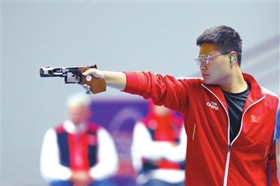 英国射击选手表现出色,斩获金牌 英国射击选手表现出色,斩获金牌