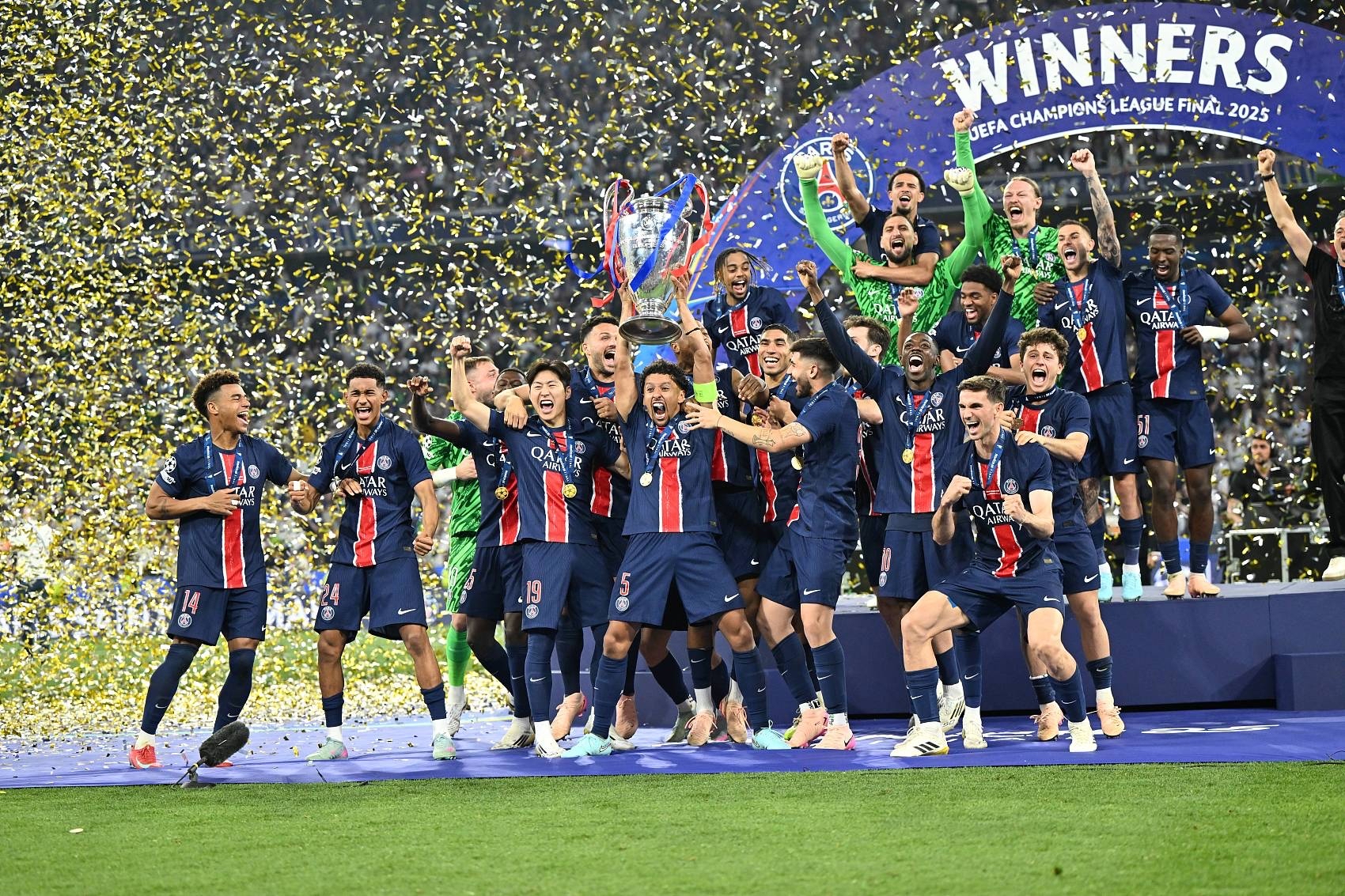 爱游戏登录-篮球冠军杯：法国队卫冕成功的简单介绍