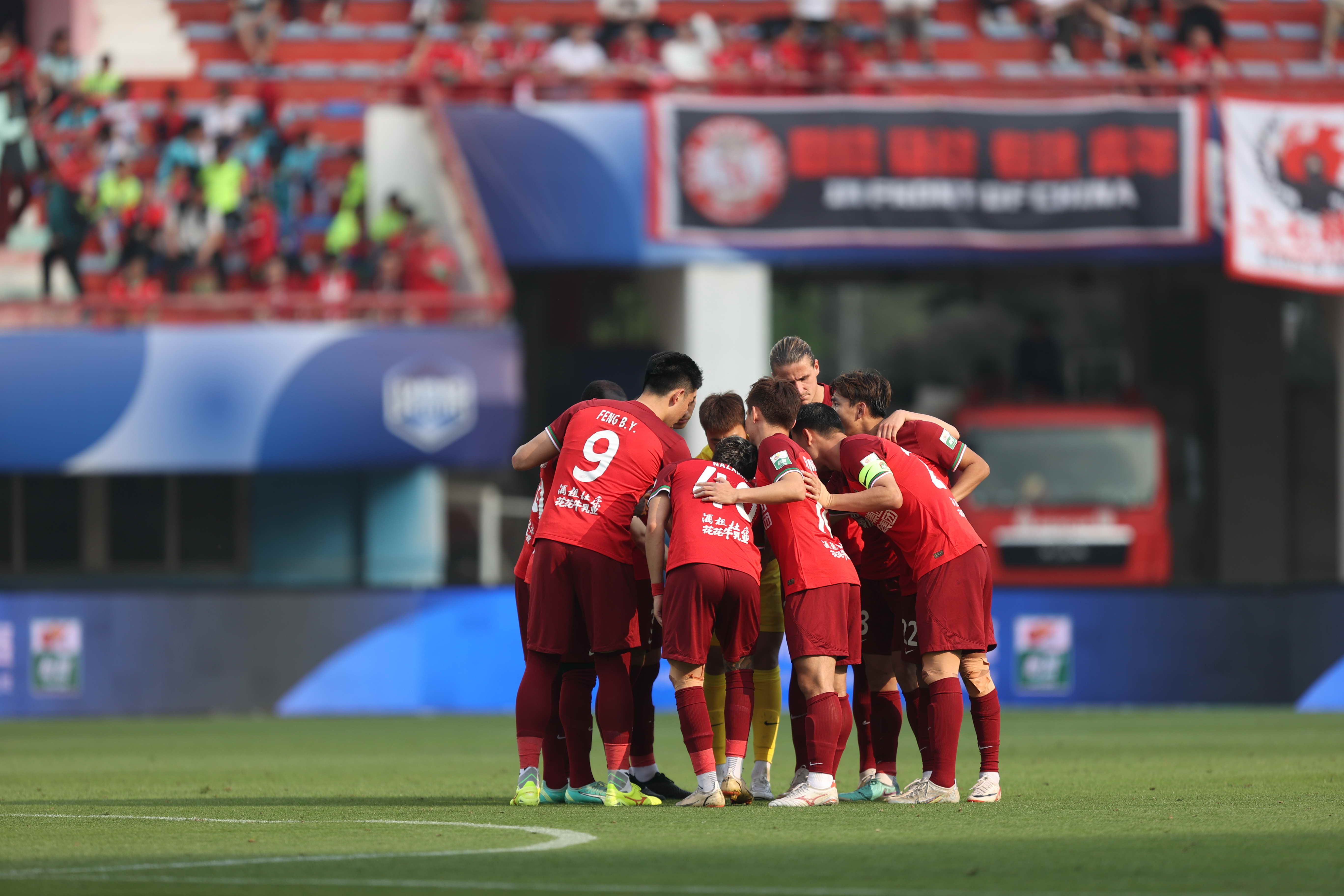 爱游戏-日本顶尖俱乐部征战国际足坛关键战的简单介绍