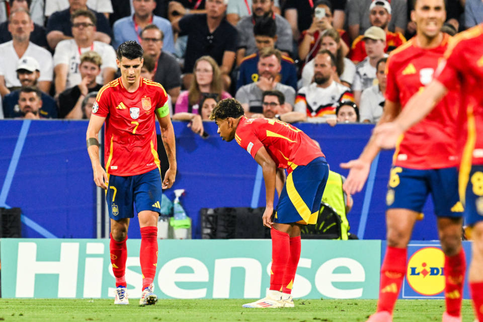 西班牙队击败德国队,晋级欧洲杯半决赛 西班牙队击败德国队,晋级欧洲杯半决赛