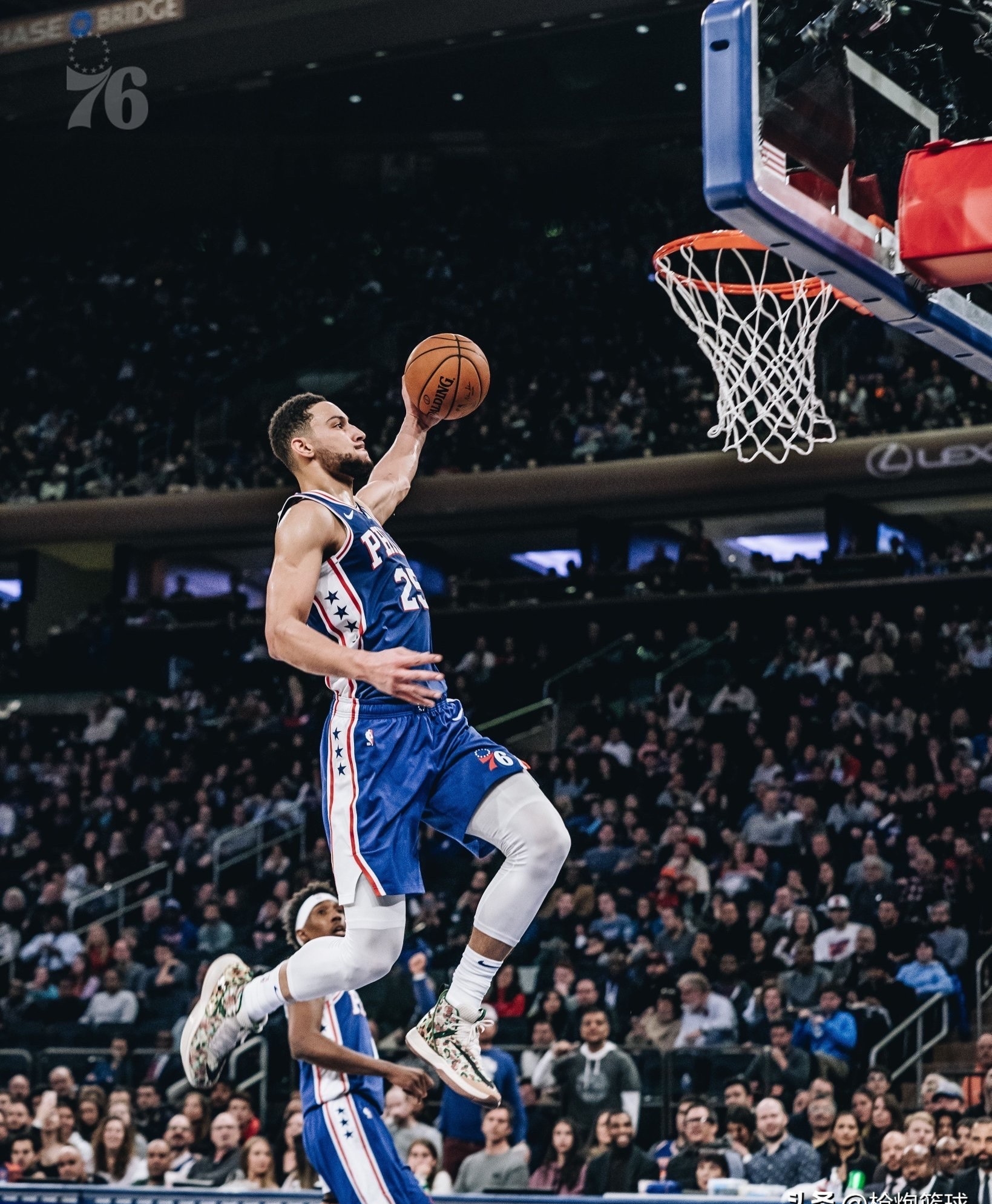 爱游戏官网-人崩溃不止，西蒙斯继续缺阵困扰球队