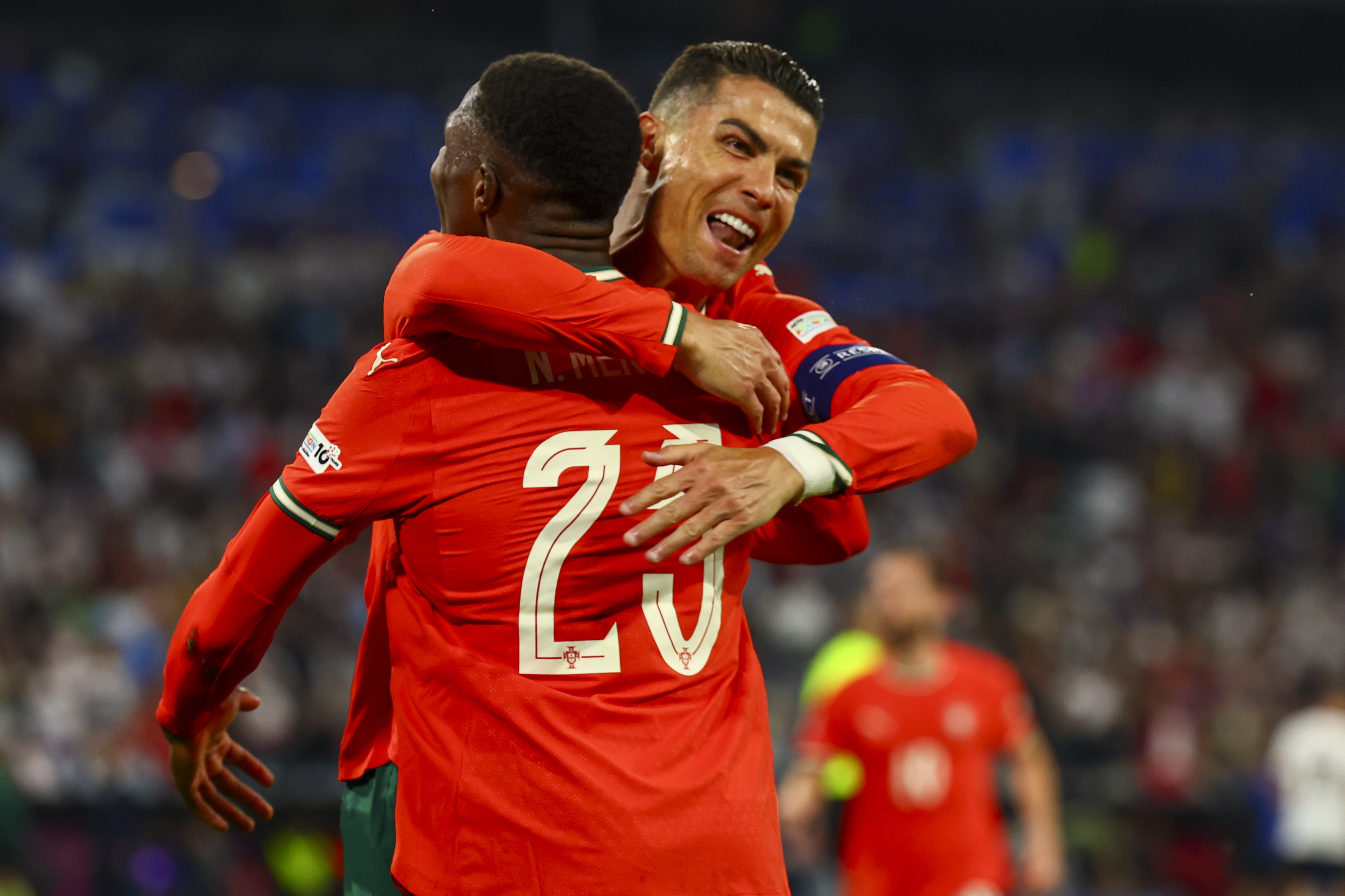 爱游戏亚洲官网-葡萄牙惊险获胜，成功晋级欧洲区强的简单介绍